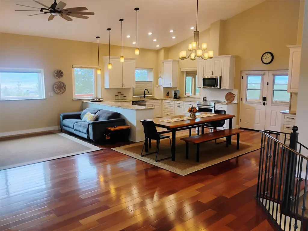 6520 Noble Lane Helena MT 59602