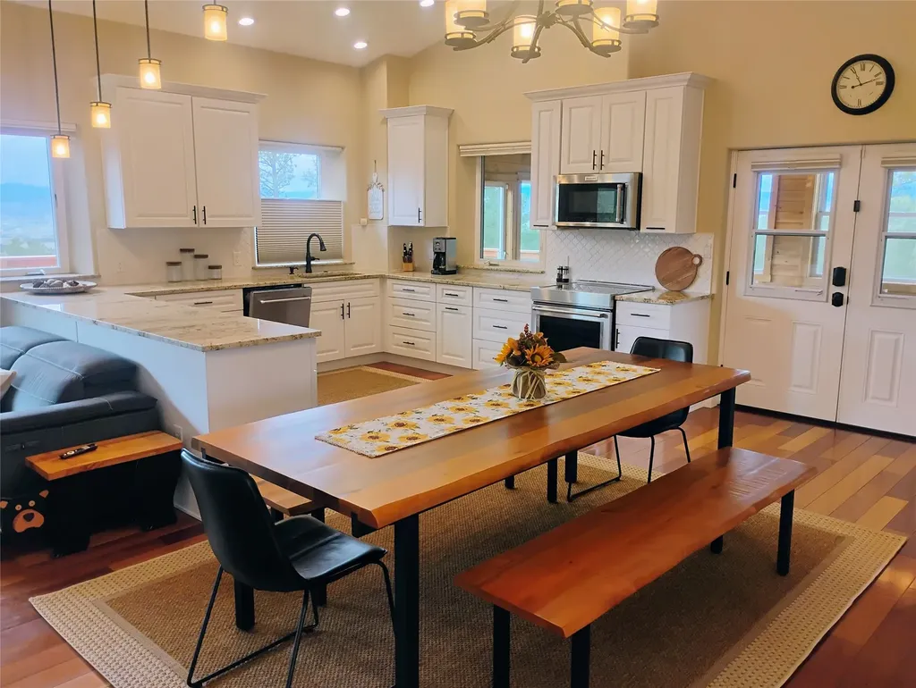 6520 Noble Lane Helena MT 59602