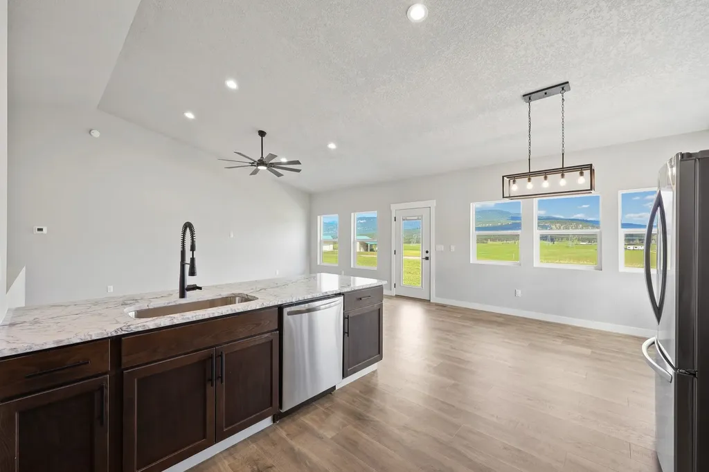 3 Appaloosa Court Plains MT 59859