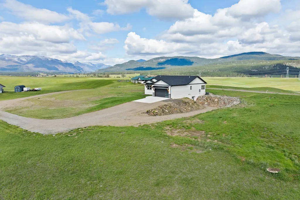 3 Appaloosa Court Plains MT 59859