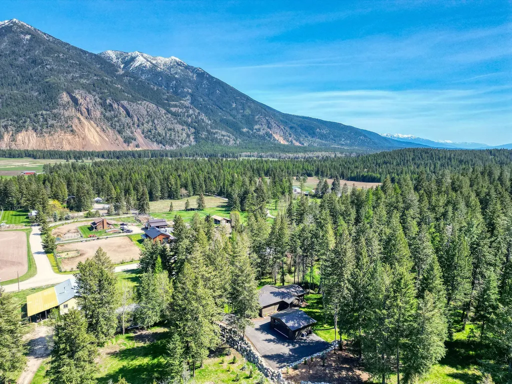 1100 Mooring Road Columbia Falls MT 59912