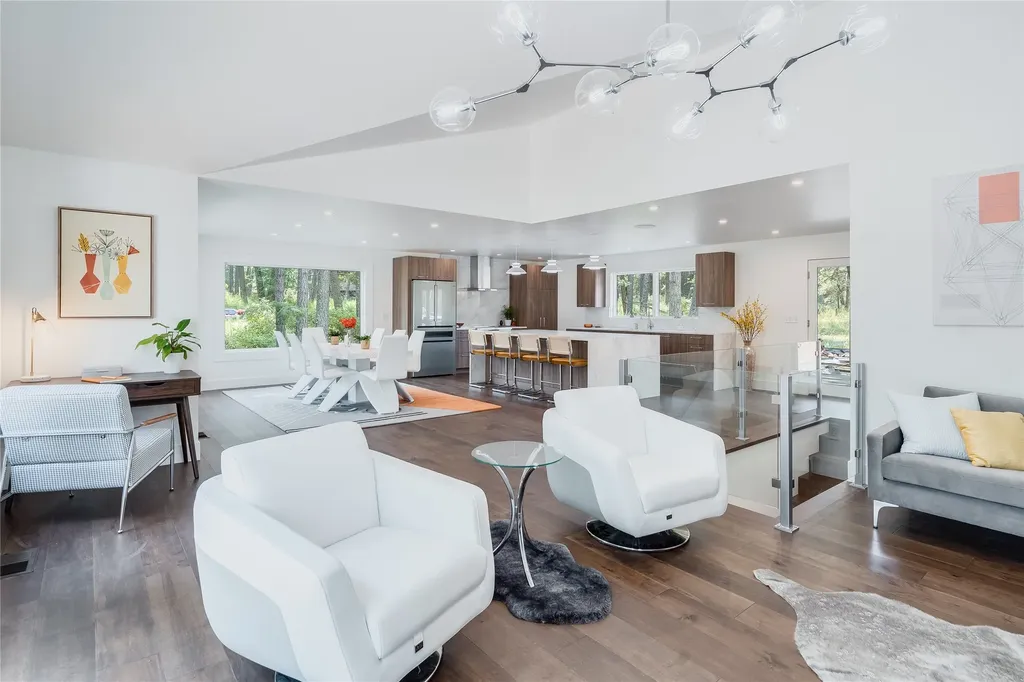 1100 Mooring Road Columbia Falls MT 59912