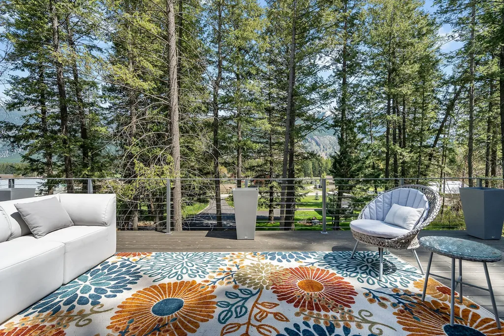 1100 Mooring Road Columbia Falls MT 59912