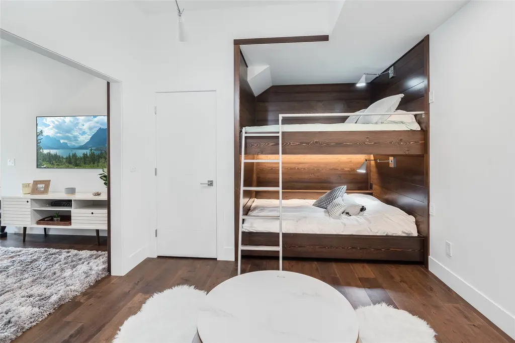 1100 Mooring Road Columbia Falls MT 59912
