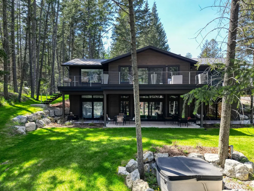 1100 Mooring Road Columbia Falls MT 59912