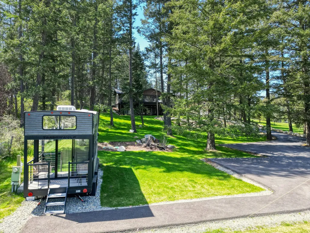 1100 Mooring Road Columbia Falls MT 59912