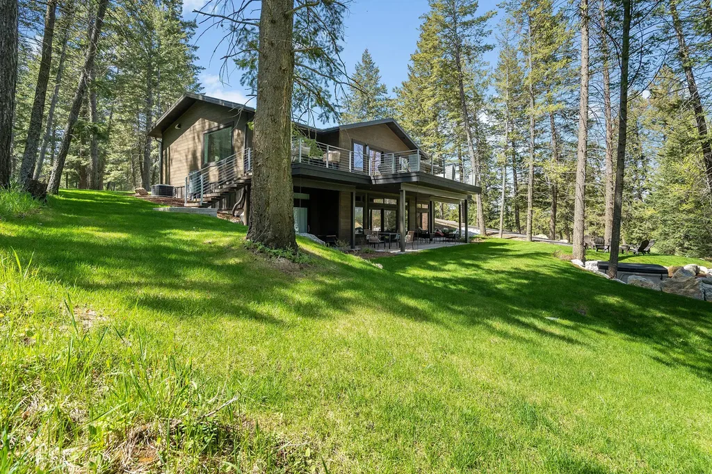 1100 Mooring Road Columbia Falls MT 59912