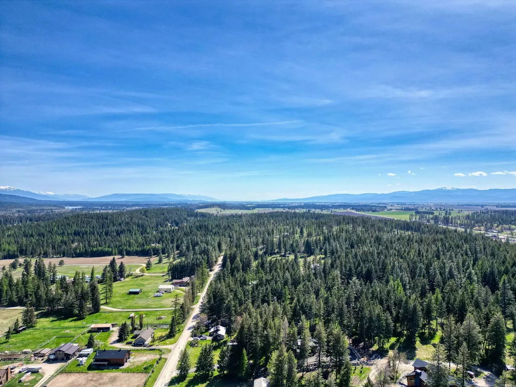 1100 Mooring Road Columbia Falls MT 59912
