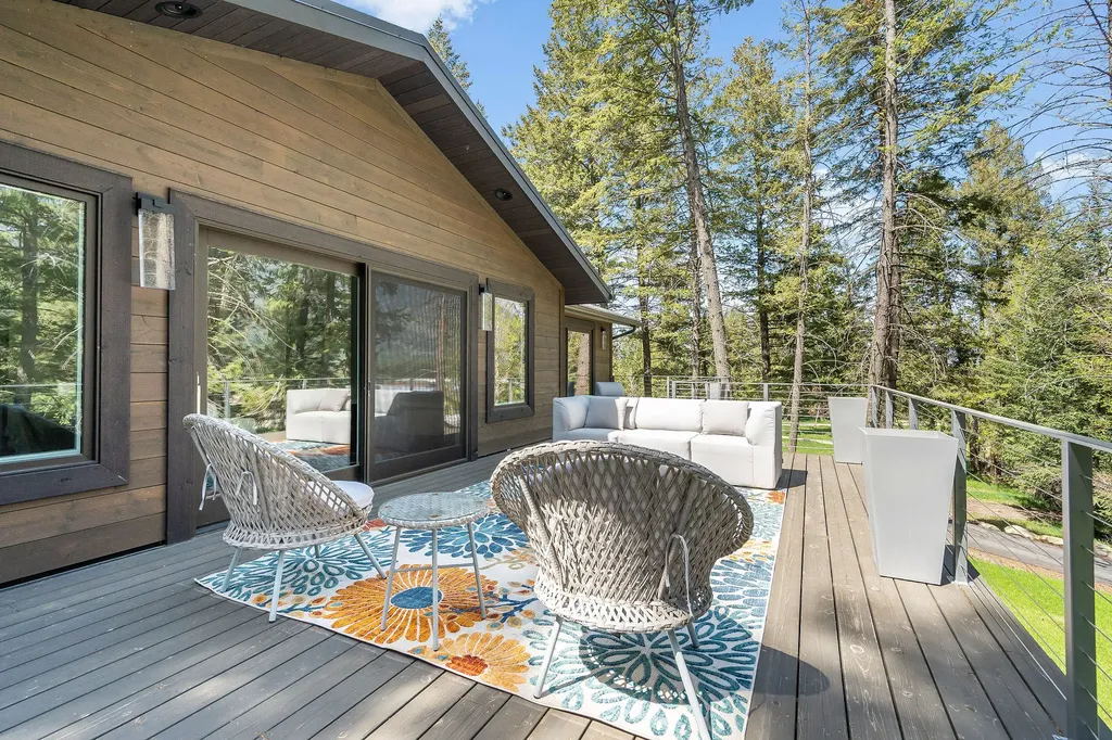 1100 Mooring Road Columbia Falls MT 59912