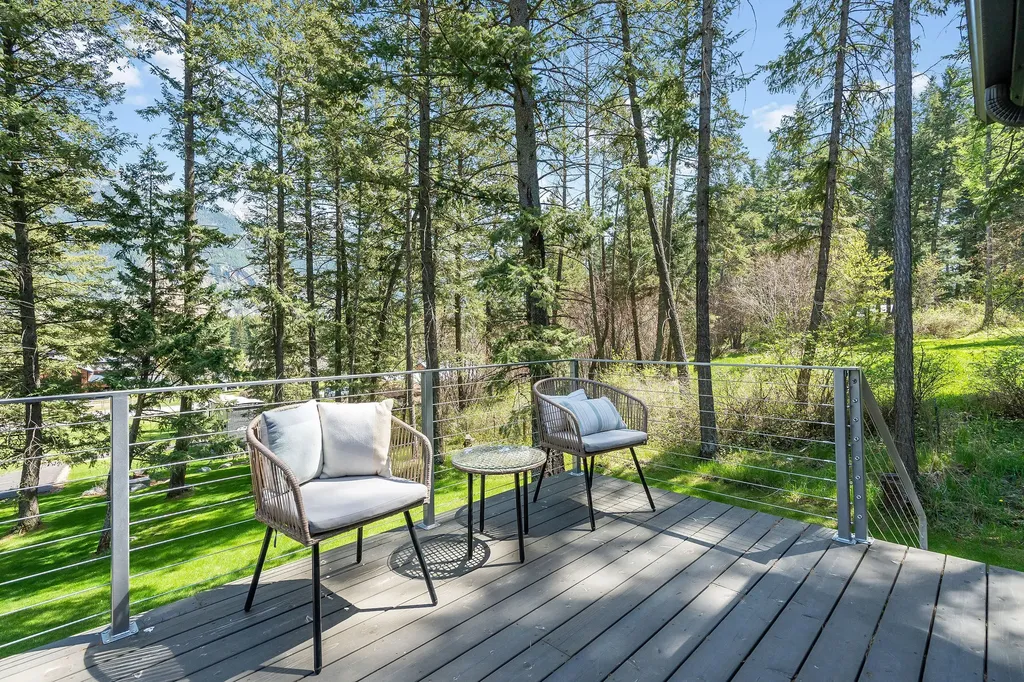 1100 Mooring Road Columbia Falls MT 59912