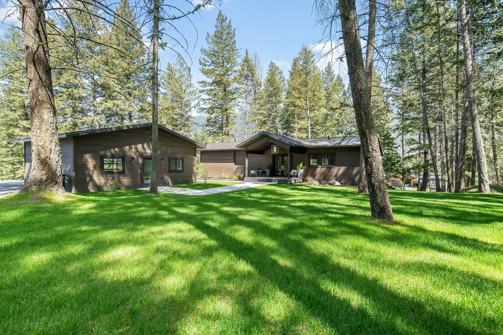1100 Mooring Road Columbia Falls MT 59912