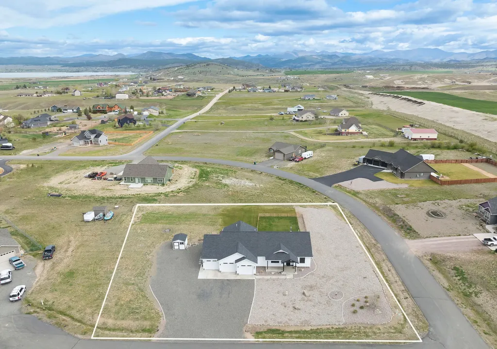 4370 Pearl Court Helena MT 59602