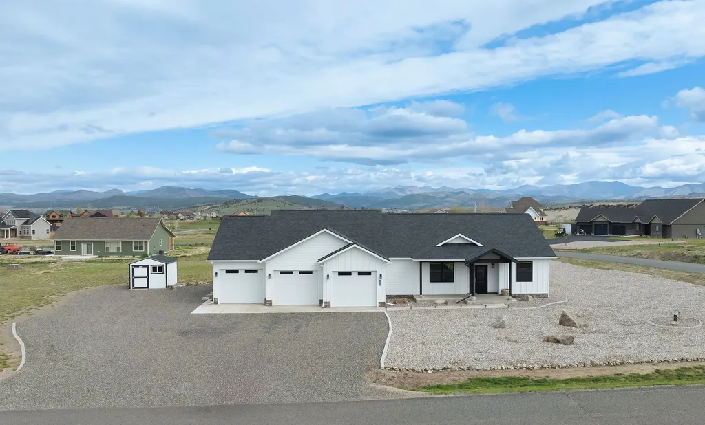 4370 Pearl Court Helena MT 59602