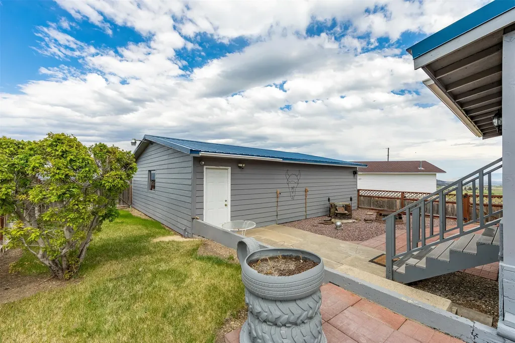 6751 Raven Road Helena MT 59602