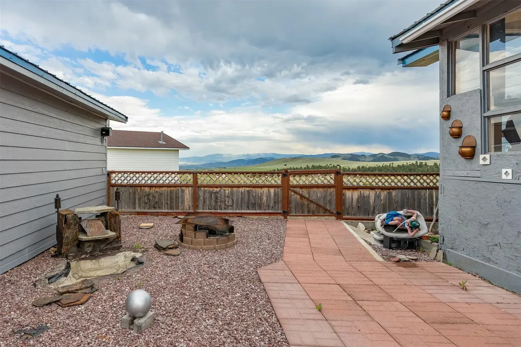 6751 Raven Road Helena MT 59602
