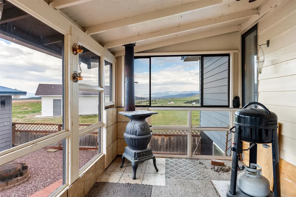 6751 Raven Road Helena MT 59602