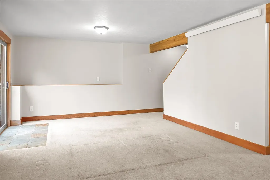 90 Wagon Wheel Road Whitefish MT 59937