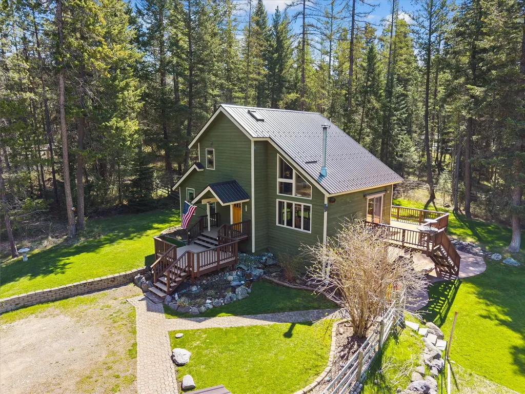 90 Wagon Wheel Road Whitefish MT 59937