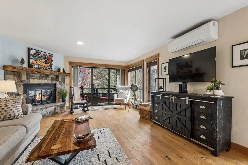 270 Bridge Street Bigfork MT 59911