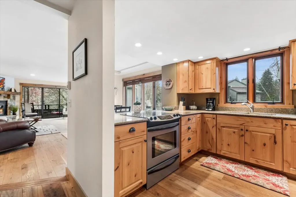 270 Bridge Street Bigfork MT 59911