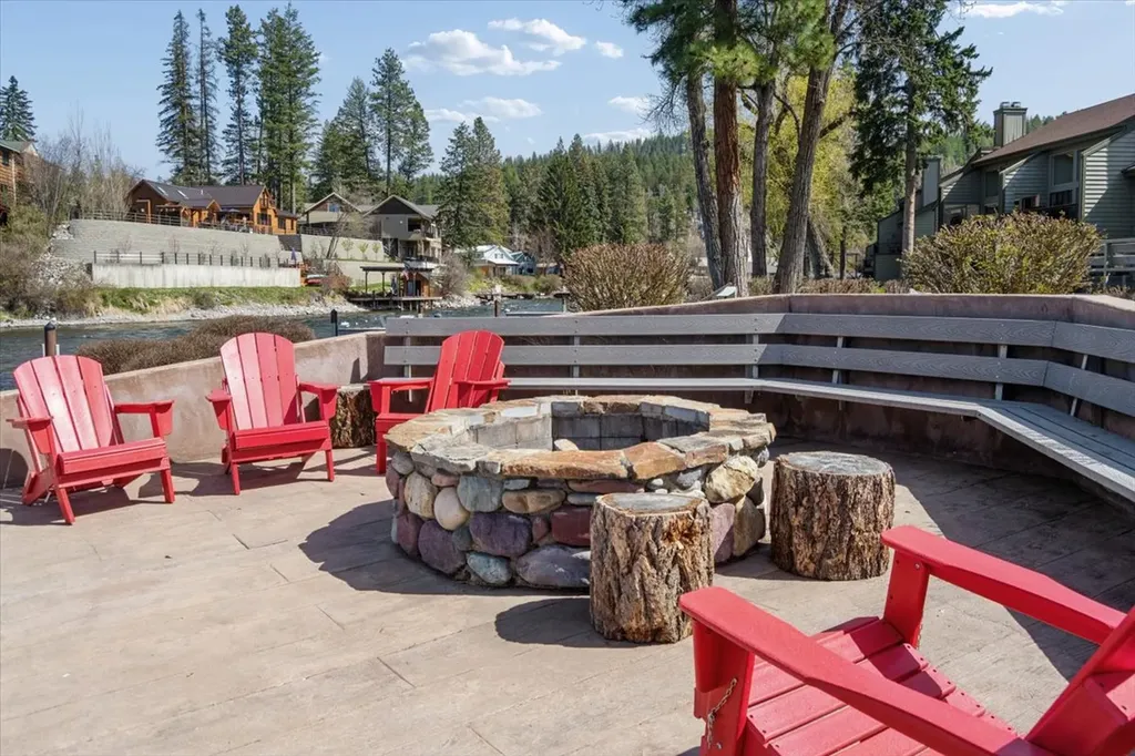 270 Bridge Street Bigfork MT 59911