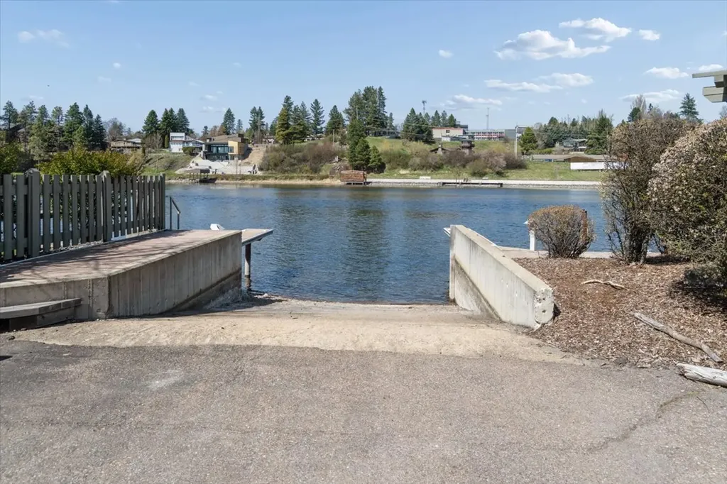 270 Bridge Street Bigfork MT 59911