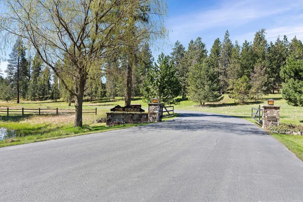 1454 Ponderosa Ridge Drive Bigfork MT 59911