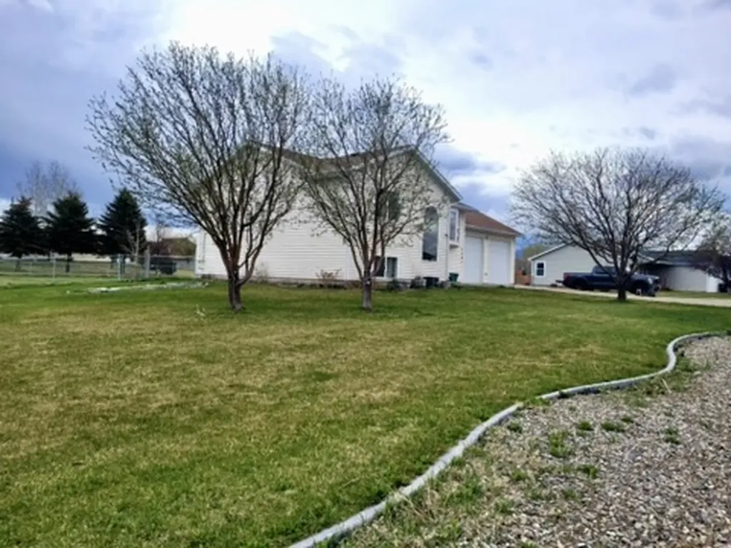 3341 Lilac Drive Helena MT 59602