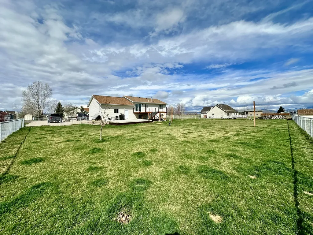 3341 Lilac Drive Helena MT 59602