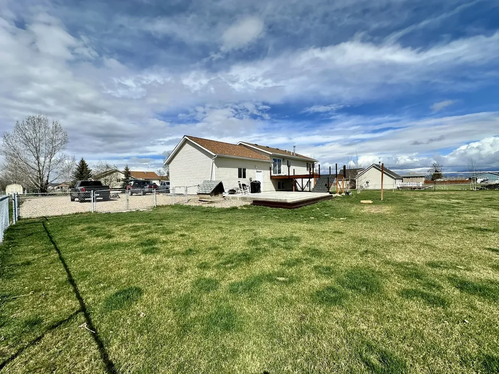 3341 Lilac Drive Helena MT 59602