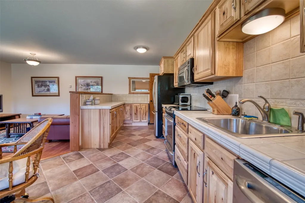77 Alta Meadow Trail Darby MT 59829