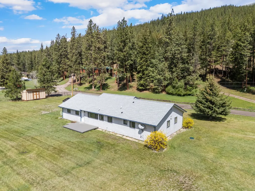 3335 Timberedge Drive Clinton MT 59825