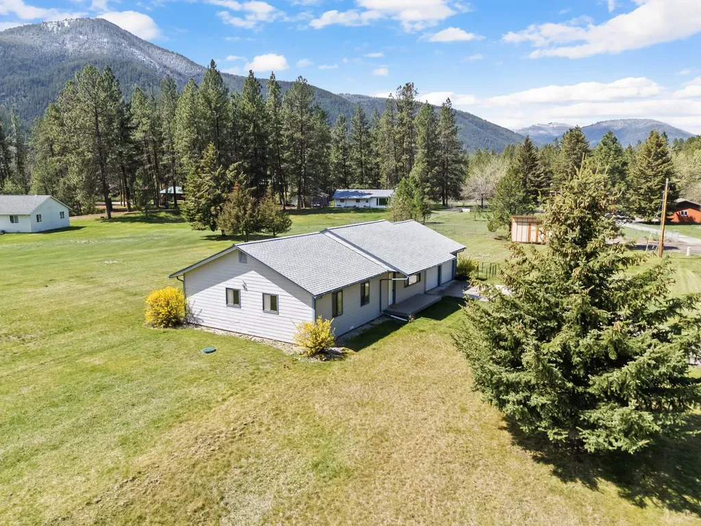 3335 Timberedge Drive Clinton MT 59825