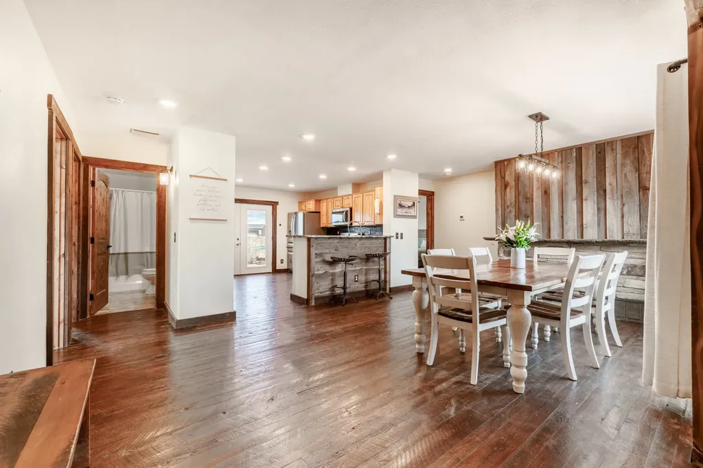1025 View Road Helena MT 59602