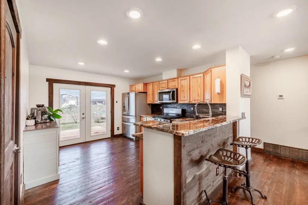 1025 View Road Helena MT 59602