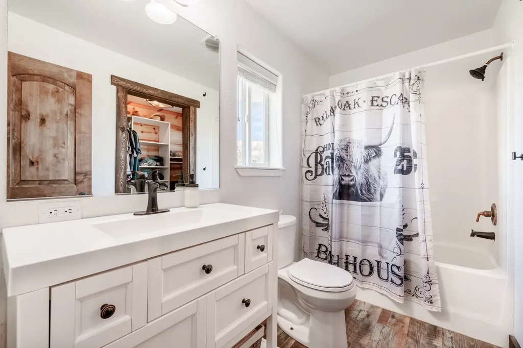 1025 View Road Helena MT 59602