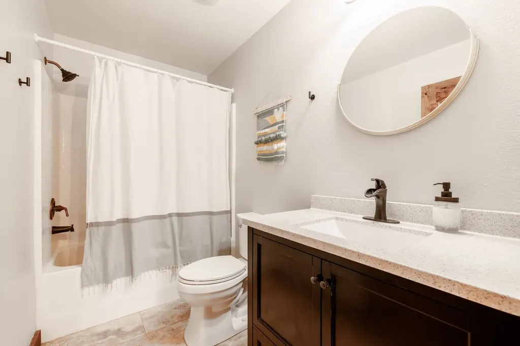 1025 View Road Helena MT 59602
