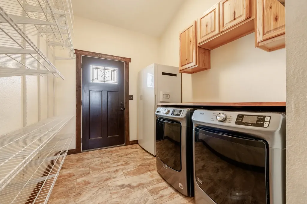 1025 View Road Helena MT 59602