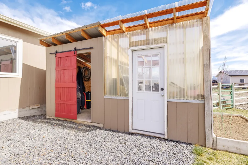 1025 View Road Helena MT 59602
