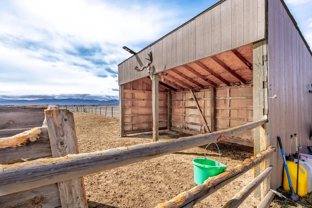1025 View Road Helena MT 59602