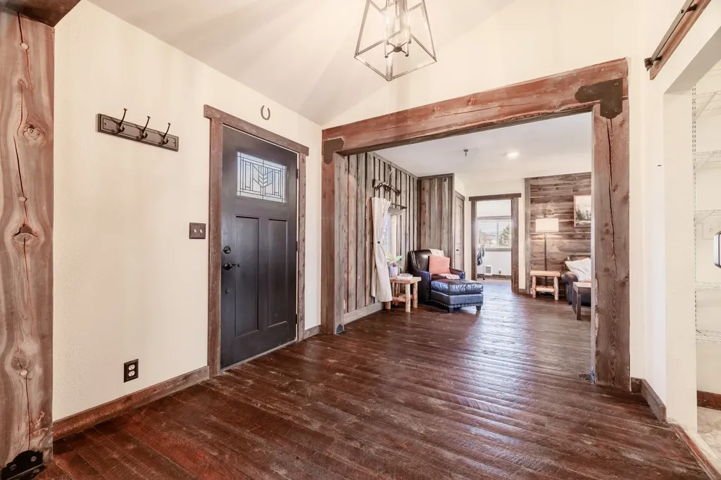 1025 View Road Helena MT 59602