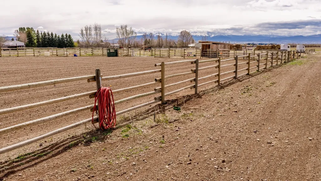 1025 View Road Helena MT 59602