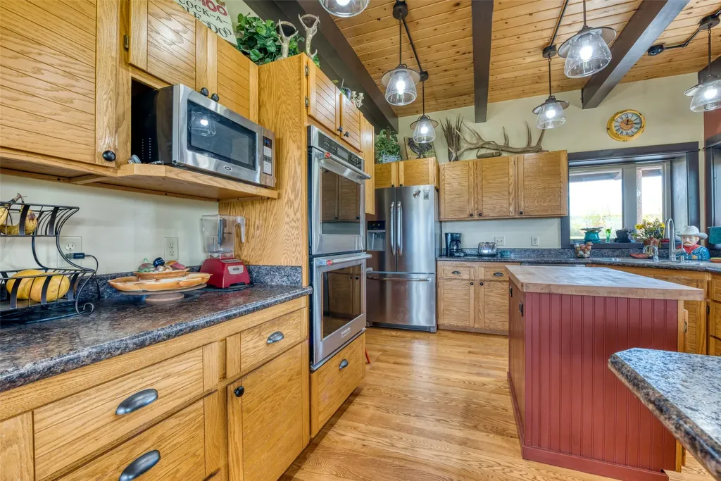 1288 Golf Course Road Hamilton MT 59840