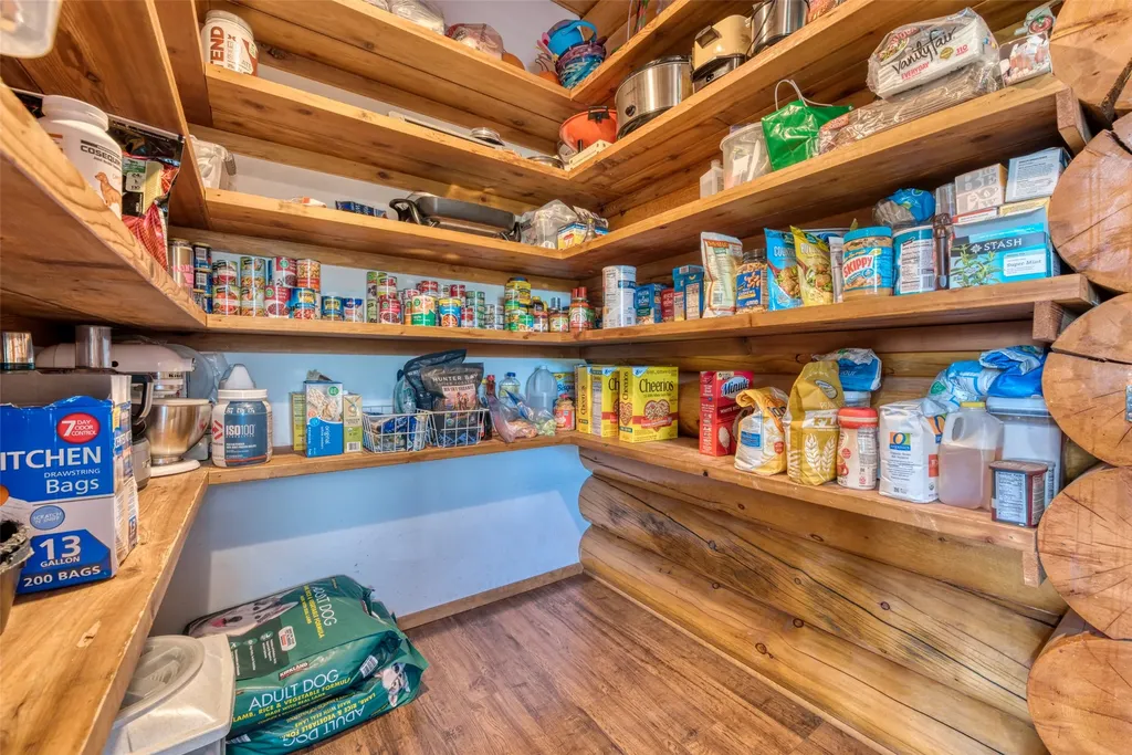 1288 Golf Course Road Hamilton MT 59840
