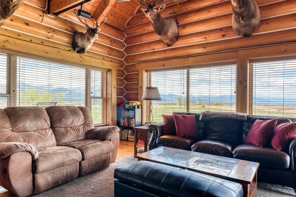 1288 Golf Course Road Hamilton MT 59840
