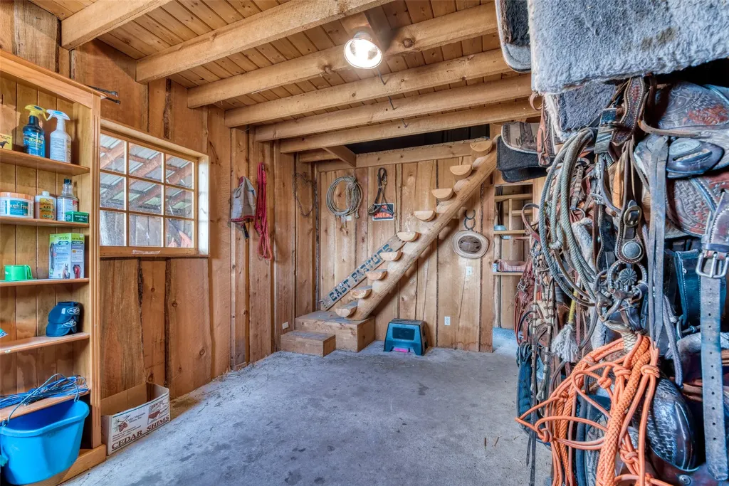 1288 Golf Course Road Hamilton MT 59840