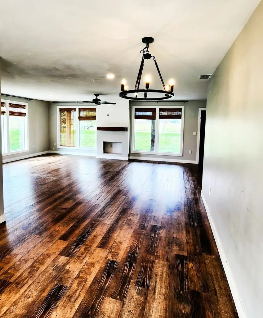 12 Stonebrook Lane Plains MT 59859