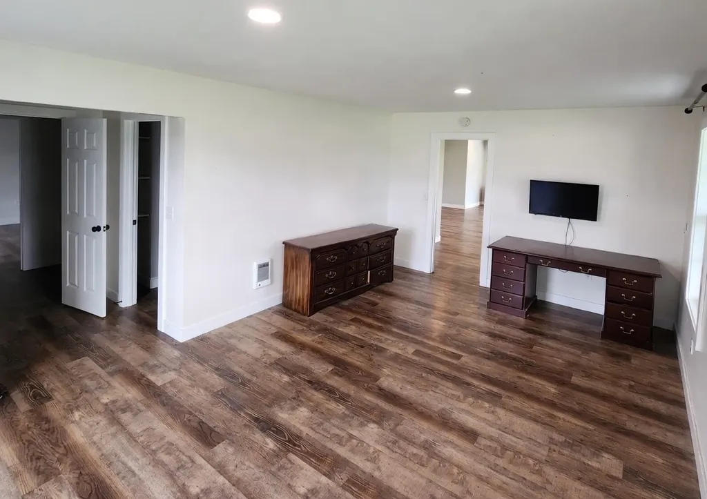 12 Stonebrook Lane Plains MT 59859