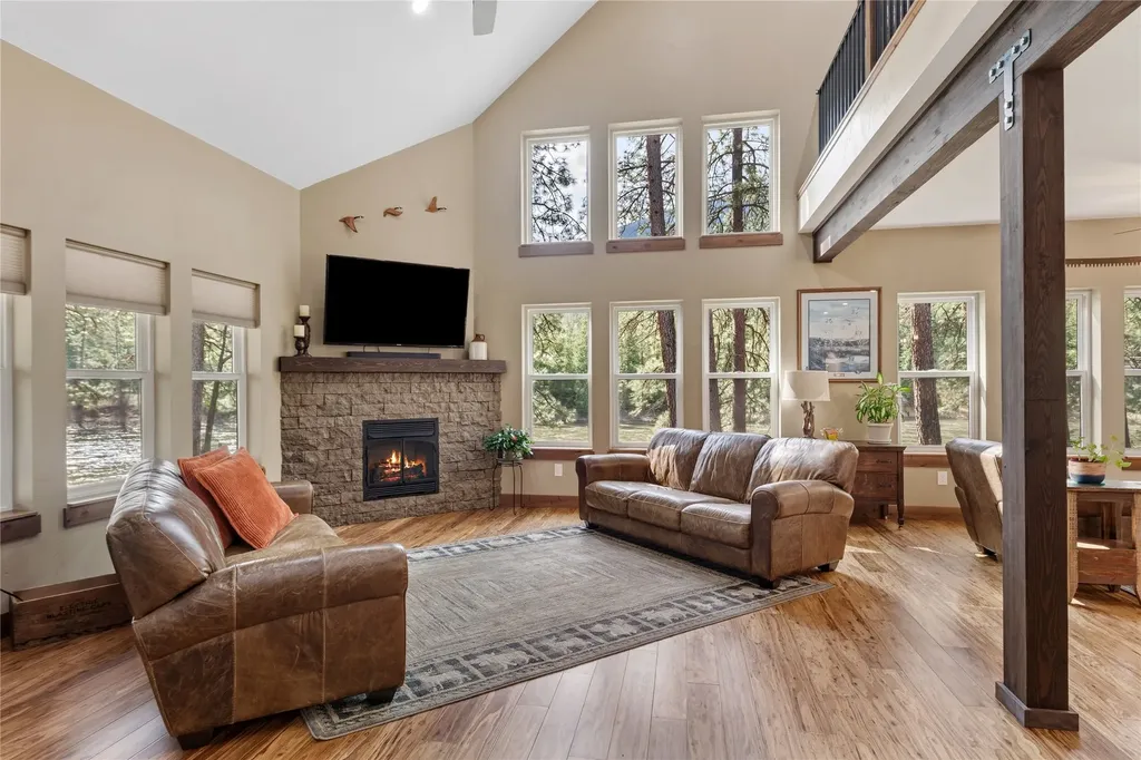 528 Quarter Circle Cross Drive St Regis MT 59866