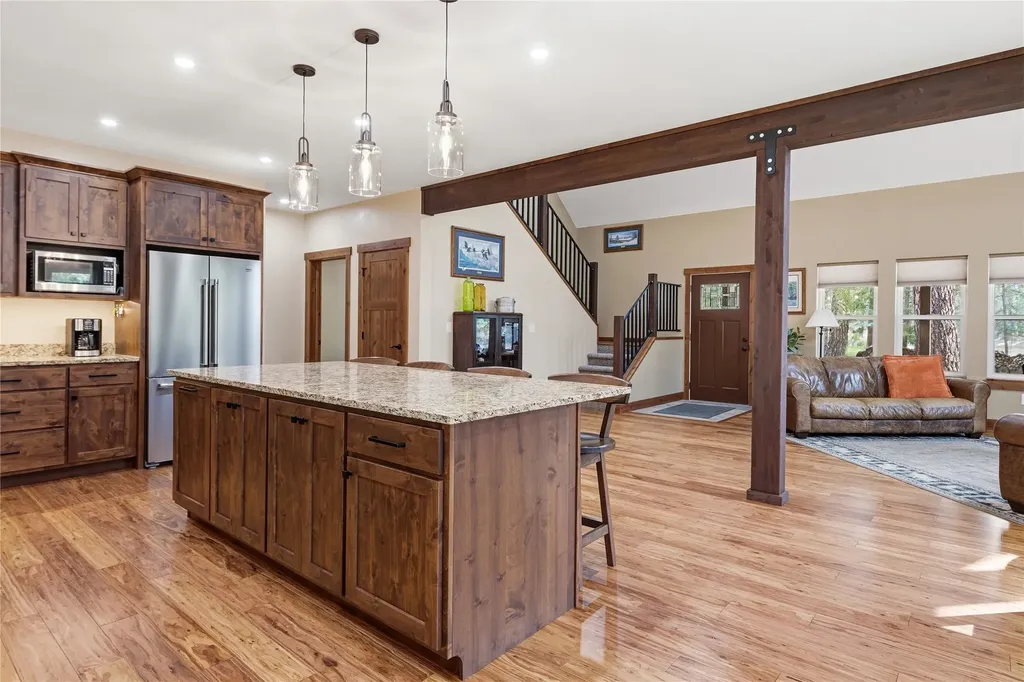 528 Quarter Circle Cross Drive St Regis MT 59866